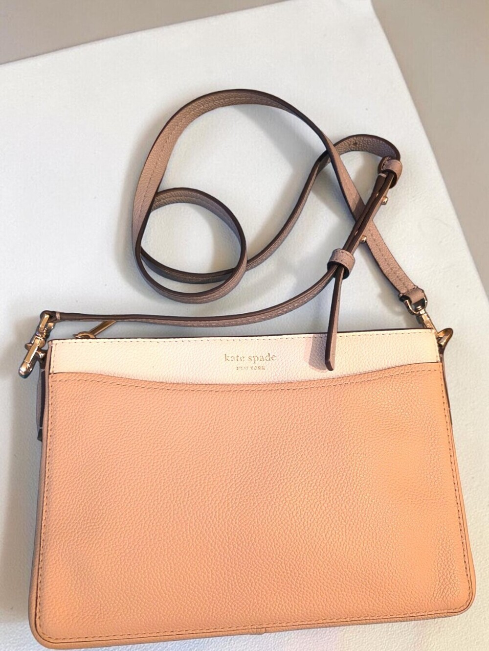 Kate Spade Leila Large Crossbody Pebbled Leather Warm Beige Colorblock S338